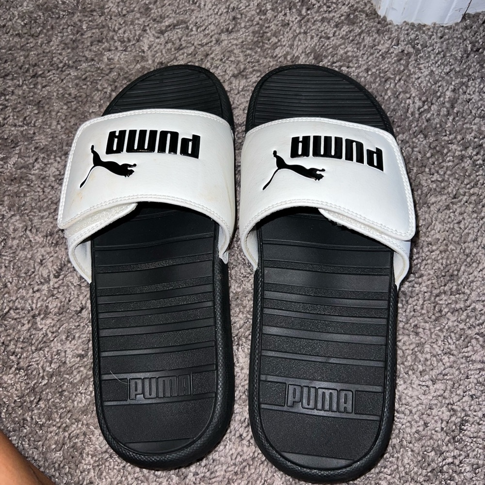 Puma slides black and white size 8.5